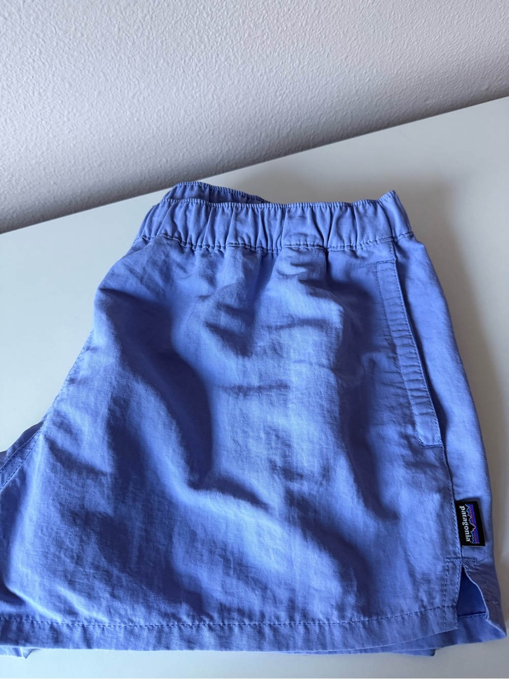 Patagonia barely baggies - Picture 3 of 5